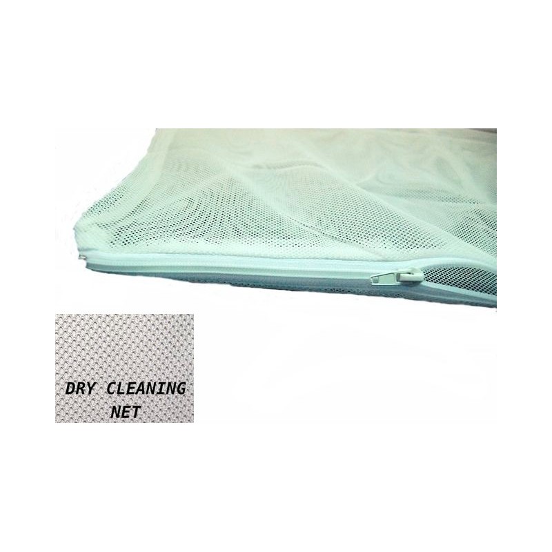 023.CC - Bag for dry cleaning with zip cm. 70 x 70